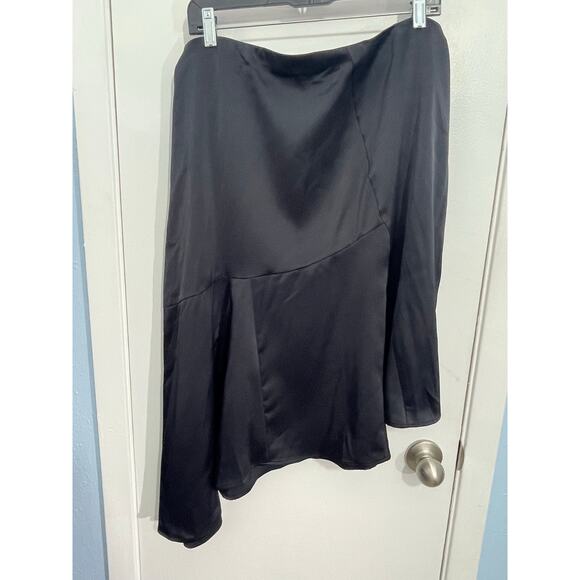 Y2K Scoop Skirt XL Black Satin Asymmetric Whimsygoth Witchcore Skater - Picture 1 of 6